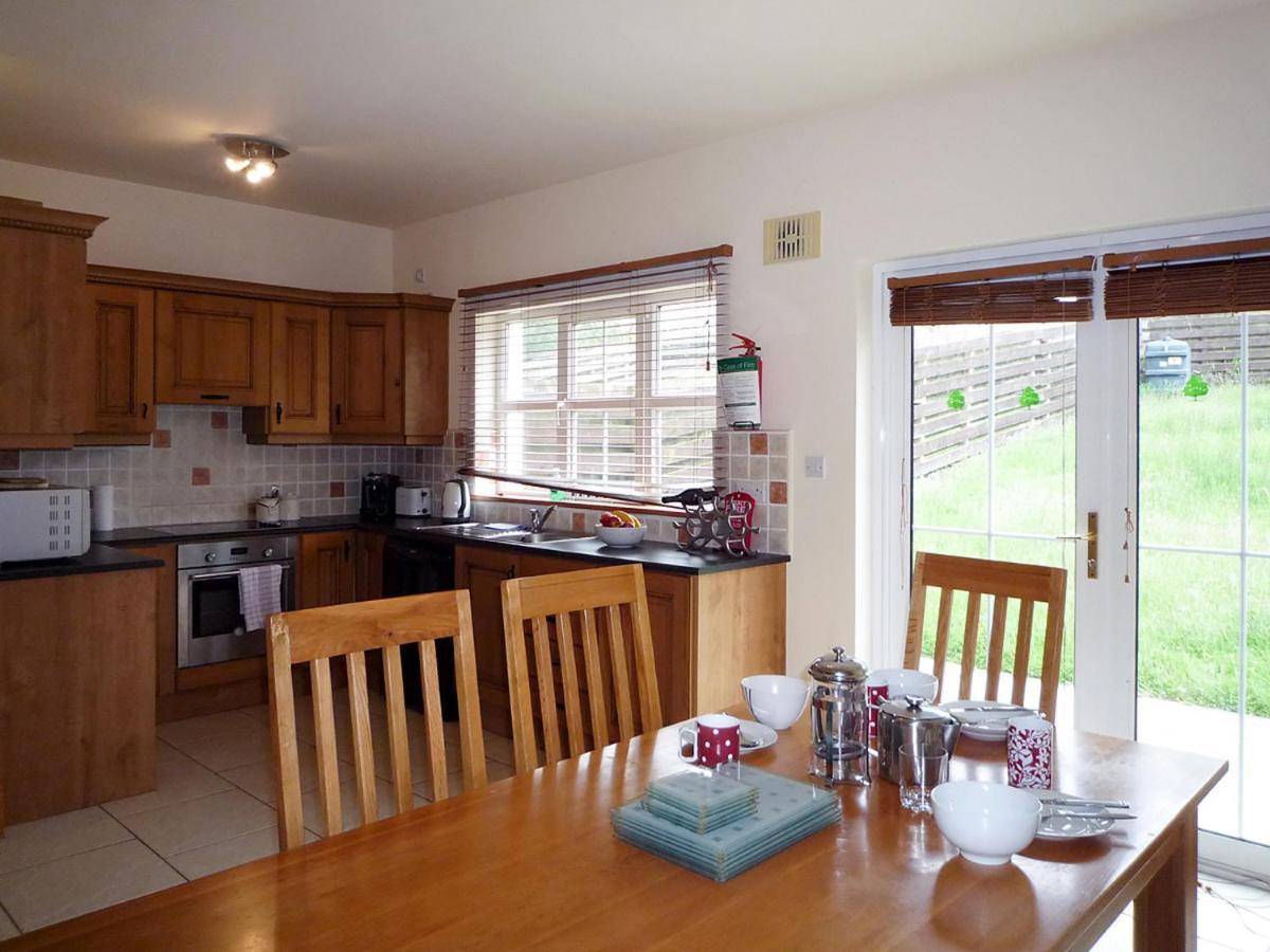 Cois Chnoic Holiday Home Dingle By Trident Holiday Homes Екстериор снимка